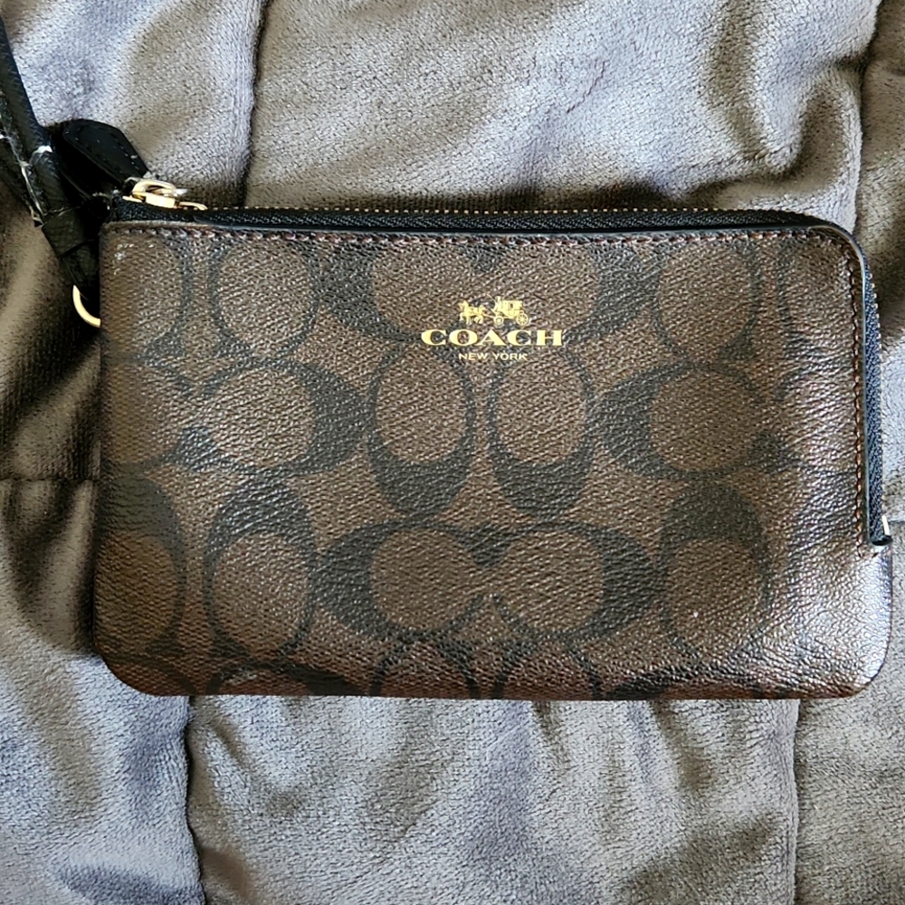 Coach Double Corner Zip Wristlet In Signature Canvas
